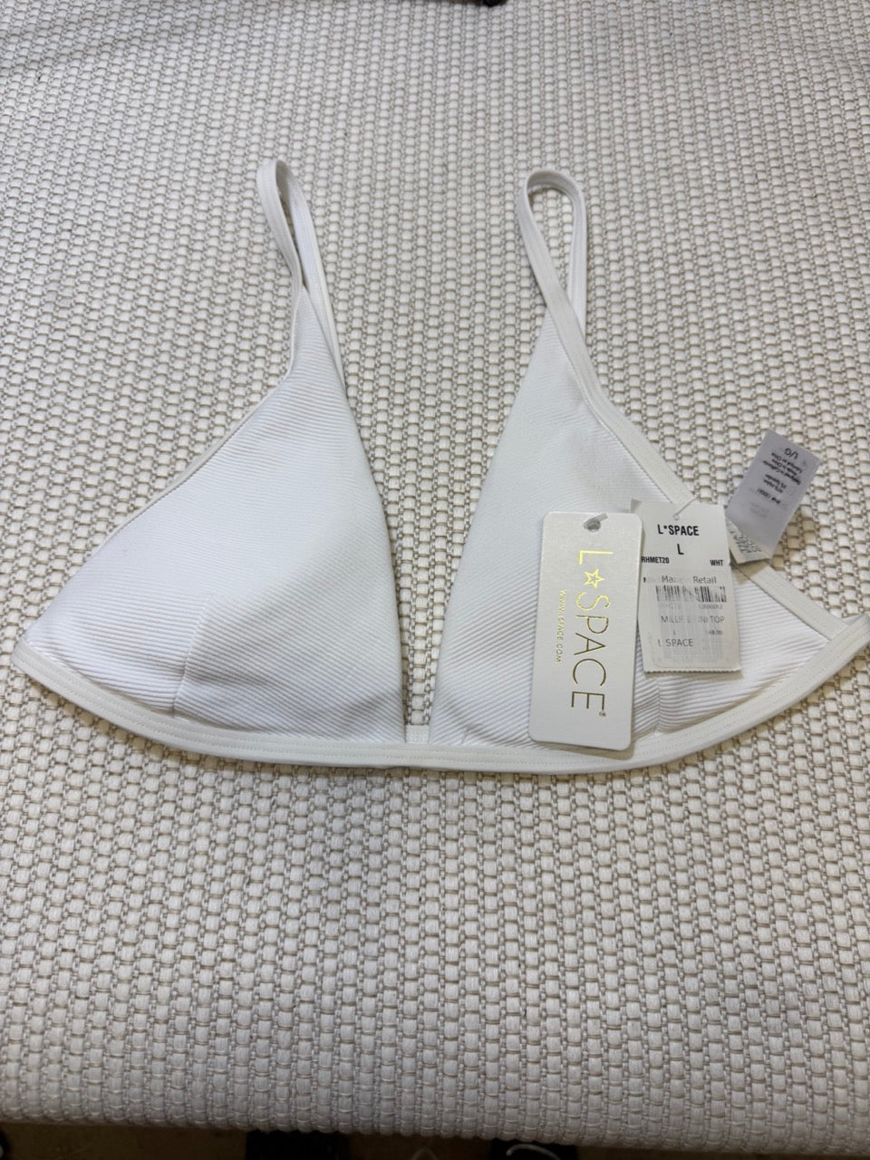 L*Space Millie White Wireless Bikini Top New With Tags-Resort