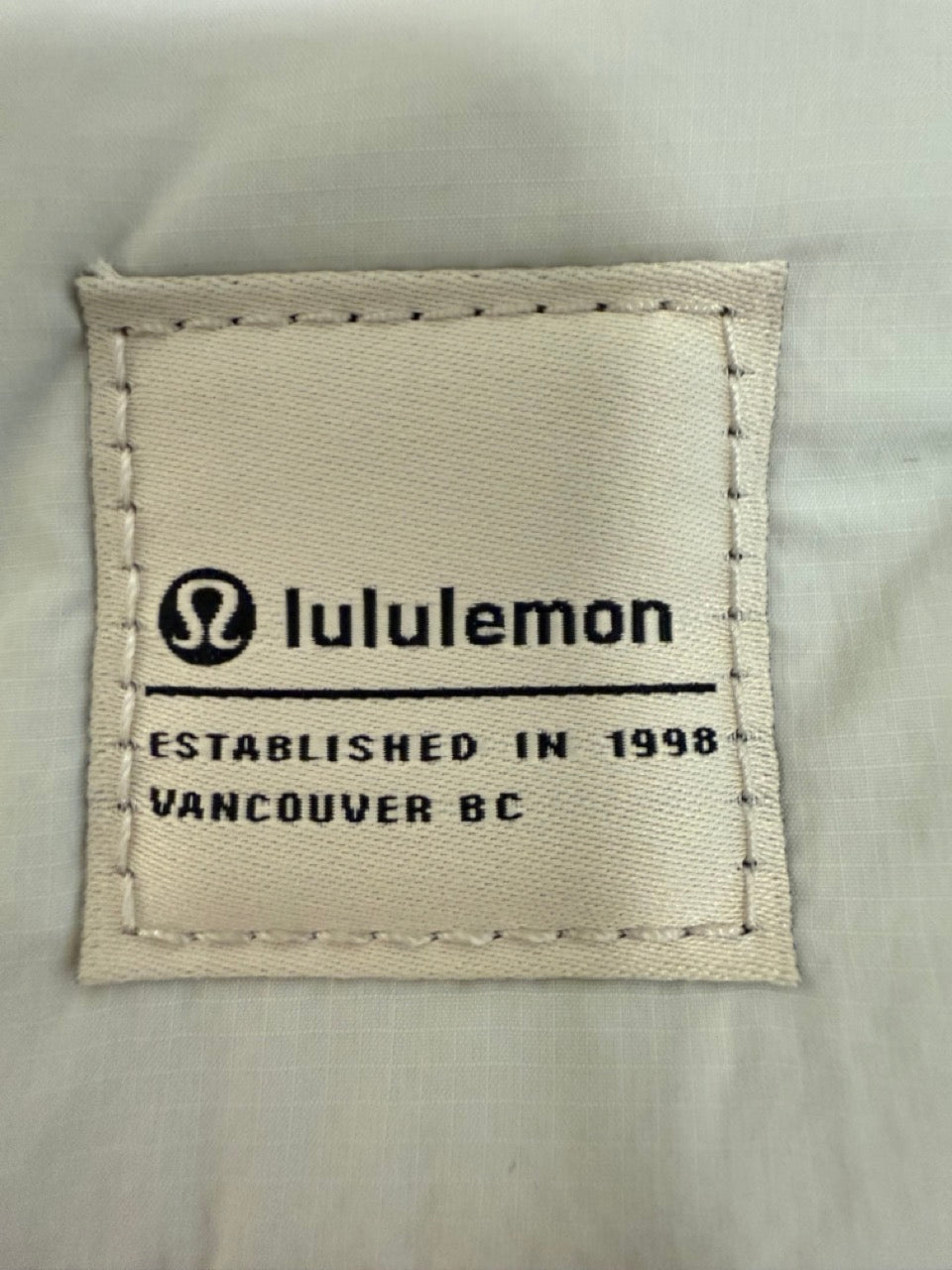 Lululemon Loco Travel Kit