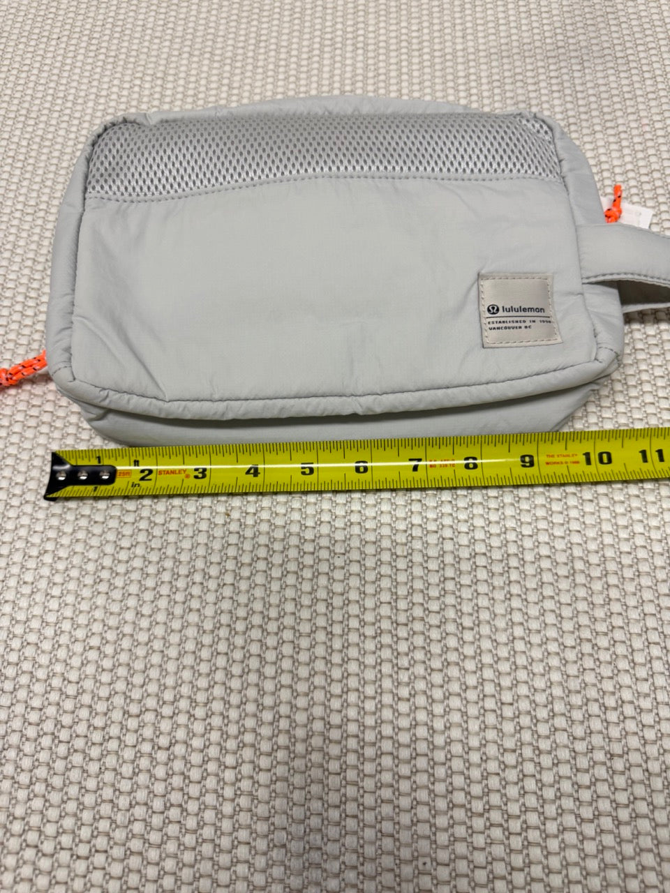 Lululemon Loco Travel Kit