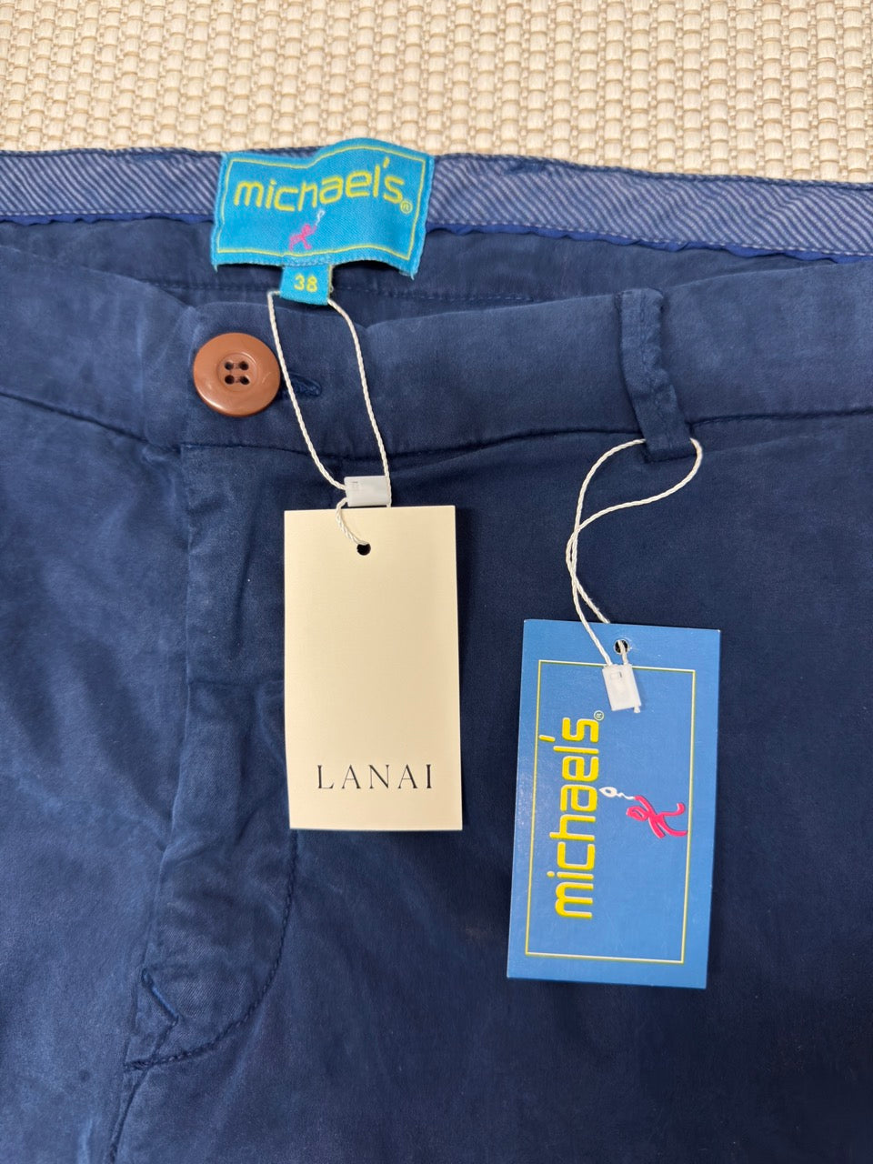 Michael’s “Lanai” Navy Resort Chino Shorts — Size 38. New With Tags. Resort Retail: $78