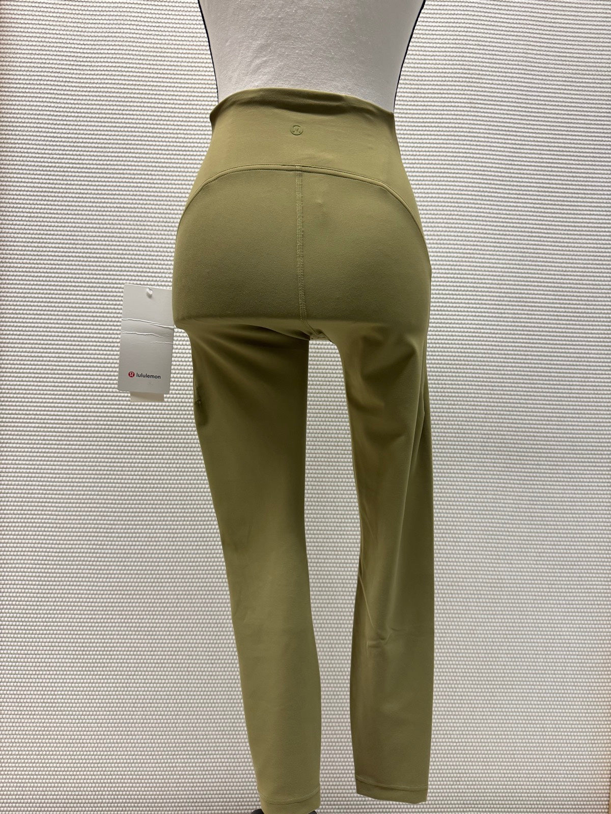 Lululemon Olive Green Tight 25" Womens