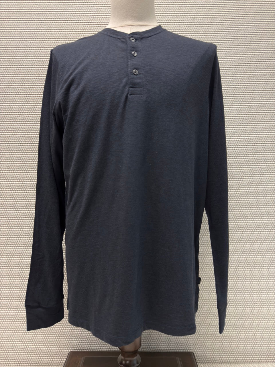 Superdry Studios “L/S 3-Button Henley” in Eclipse Navy — New with Tags. Resort retail $55. (Copy)