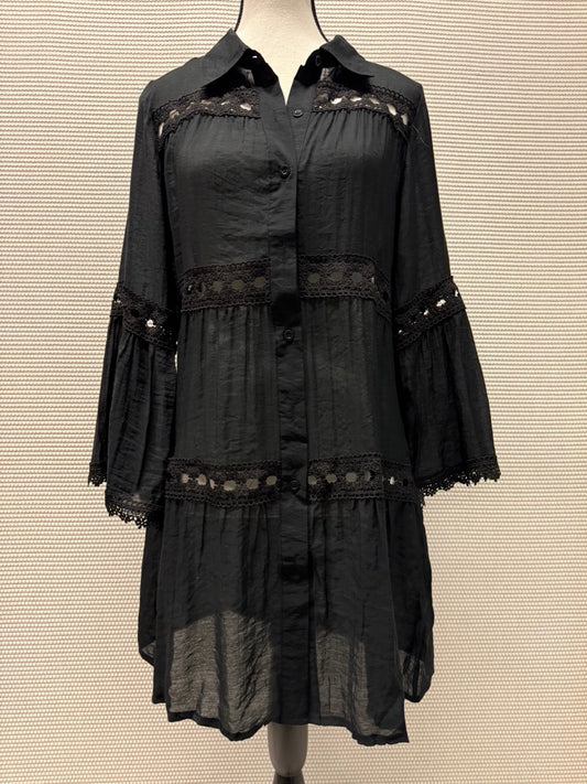 Elan “Black Lace-Trim Button Front Tunic Cover-Up” —New with Tags. Resort retail $88.