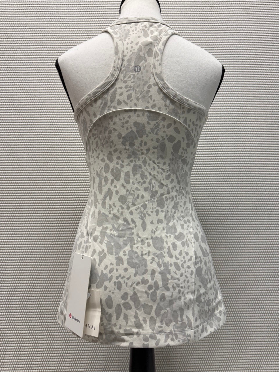 Lululemon "Align" HIp-Length Racerback Tank in White— New with Tags. Resort retail $58.00