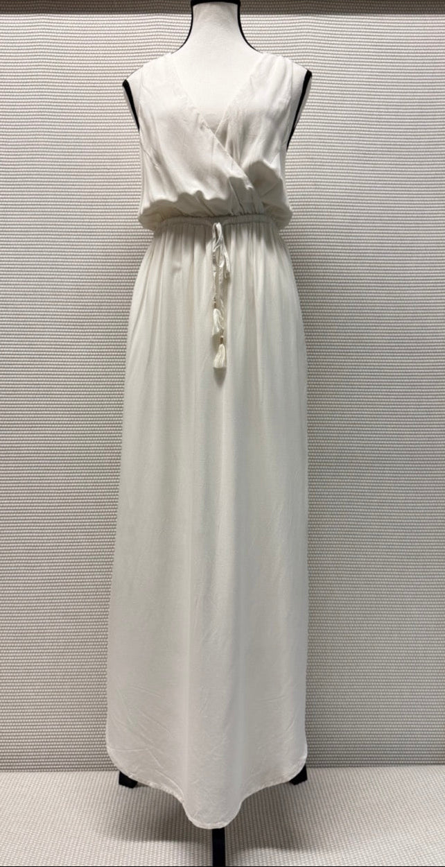 L*Space “Kenzie Cover Up" Cream —New with Tags. Resort retail $150.00