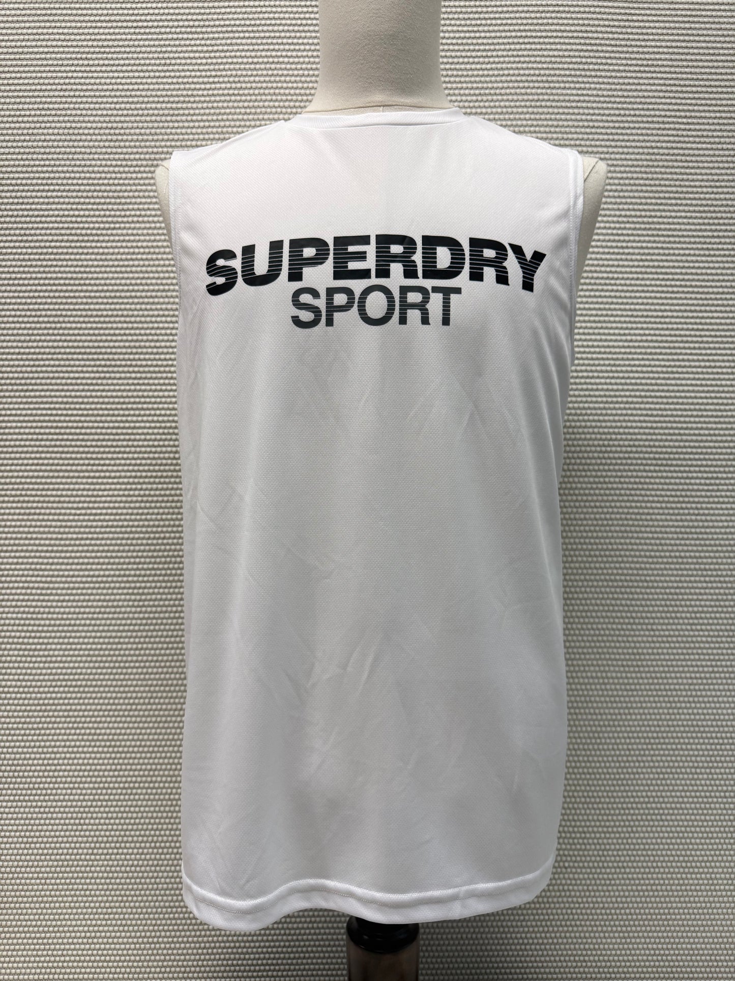 Superdry Sport “Active Mesh” White Sleeveless Training Tank — Men’s. New w/ Tag. Resort Retail $30